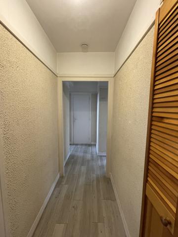 Appartement
                                                                                                                                                                                                                                                                                                                        3 pièce(s)                                                                                                                                                                                                          2 chambre(s)                                                                                                                                                                                                          52.54  m²