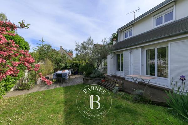 Verrières-le-Buisson, Maison 4 Chambres -  183 m² à vendre