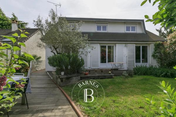 Verrières-le-Buisson, Maison 4 Chambres -  183 m² à vendre