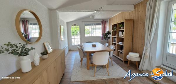 Maison à Saint-Pierre-la-Mer MAISON HORS COPROPRIETE - 2 T4 INDEPENDANTS