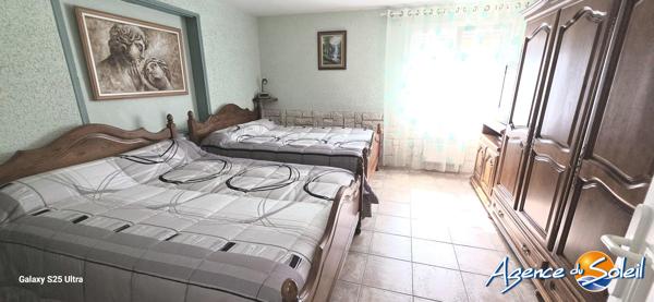 Maison à Saint-Pierre-la-Mer MAISON HORS COPROPRIETE - 2 T4 INDEPENDANTS