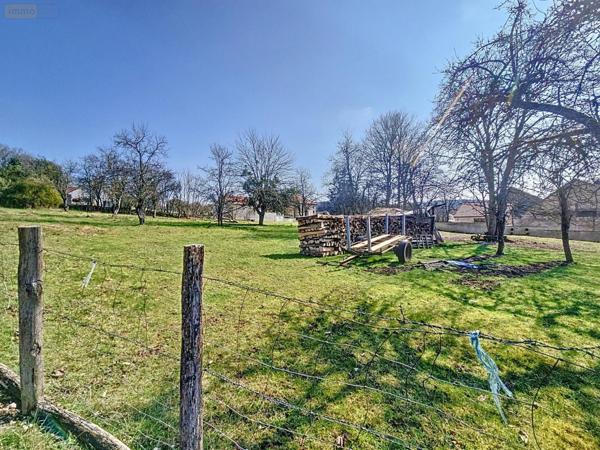 Terrain à Batir à vendre à Neuilly-sur-Suize en Haute-Marne (52000), ref : VT139-52001