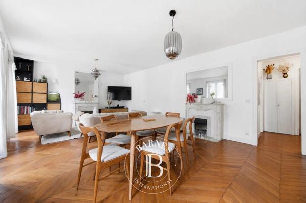 Paris 9ème, Appartement 2 Chambres -  99 m² à vendre