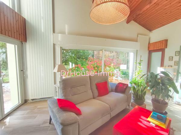 Maison à vendre 6 pièces de 141 m²