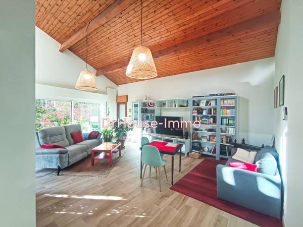 Maison à vendre 6 pièces de 141 m²