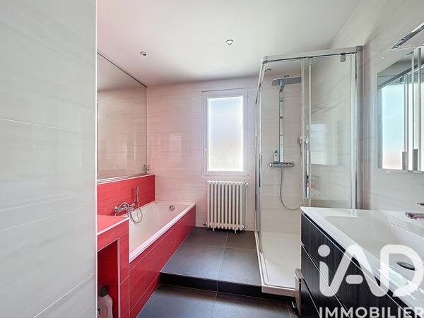 Maison à vendre 6 pièces 162,48 m² Chambray-lès-Tours