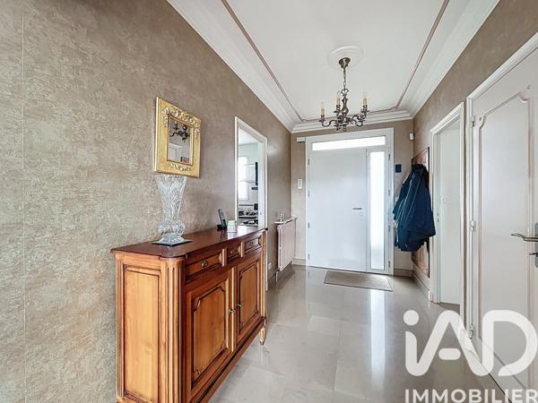 Maison à vendre 6 pièces 162,48 m² Chambray-lès-Tours