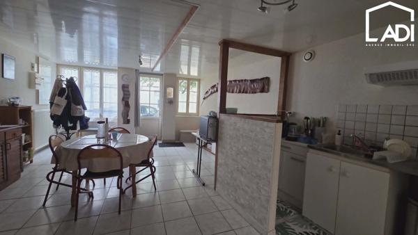 CENTRE-VILLE, INVESTISSEUR !, Saint maixent l ecole 79400