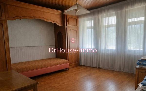 Maison à vendre 9 pièces de 230 m²