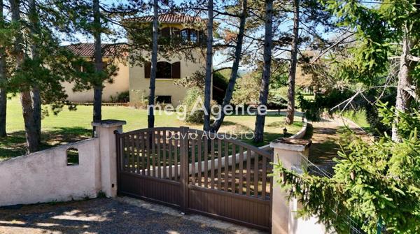 Maison à DOMMARTIN, 69380 - 5 pièces 139m²