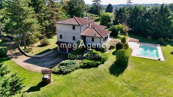 Maison à DOMMARTIN, 69380 - 5 pièces 139m²