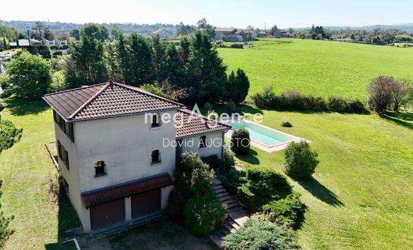 Maison à DOMMARTIN, 69380 - 5 pièces 139m²