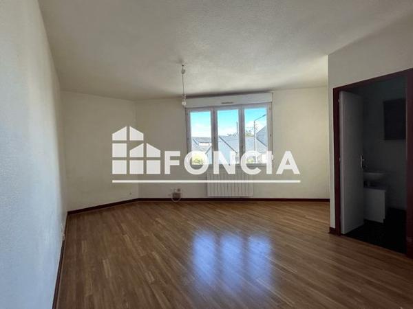 Location Studio 19.88 m² - 2EME GAUCHE Rennes 35000