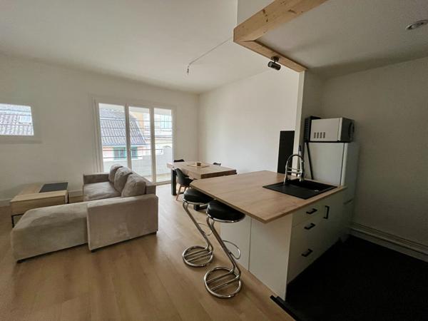 NANTES CANCLAUX - T3 MEUBLE - A LOUER