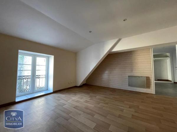 Appartement à louer 3 pièces 75.19m² Mensignac (24350)