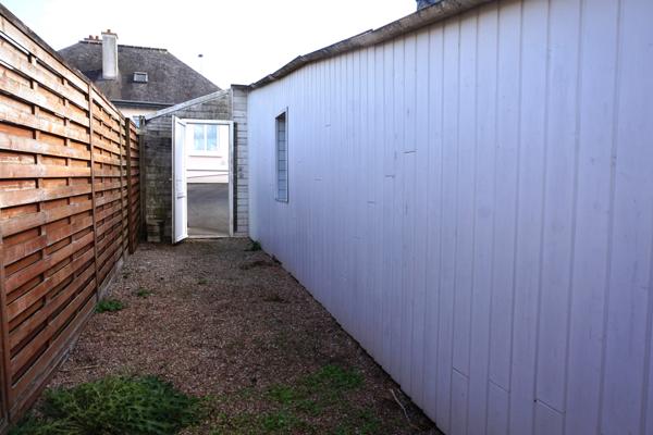 MAISON DE PLAIN PIED? 83M², 2 CHAMBRES, TERRAIN CLOS DE 533M²