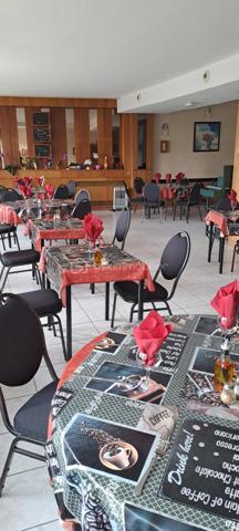 Local d activites de 650 m²