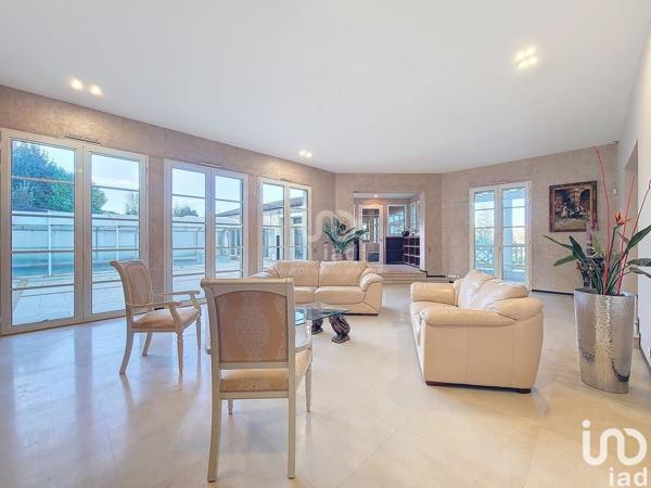 Maison à vendre 14 pièces 850 m² Bougival
