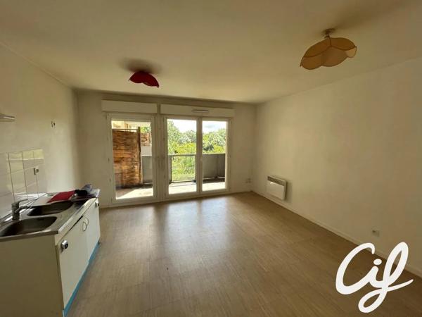 Appartement à vendre à Roche-sur-Yon (85000)