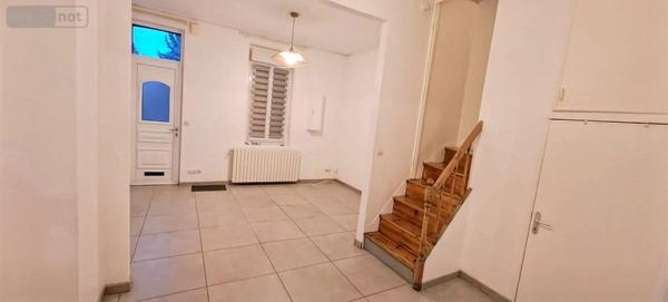 Maison à louer à Camon dans la Somme (80450), ref : 80004-L421