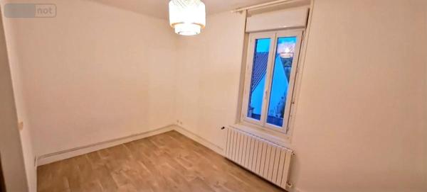 Maison à louer à Camon dans la Somme (80450), ref : 80004-L421