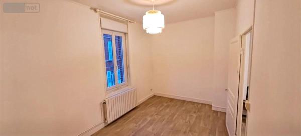 Maison à louer à Camon dans la Somme (80450), ref : 80004-L421