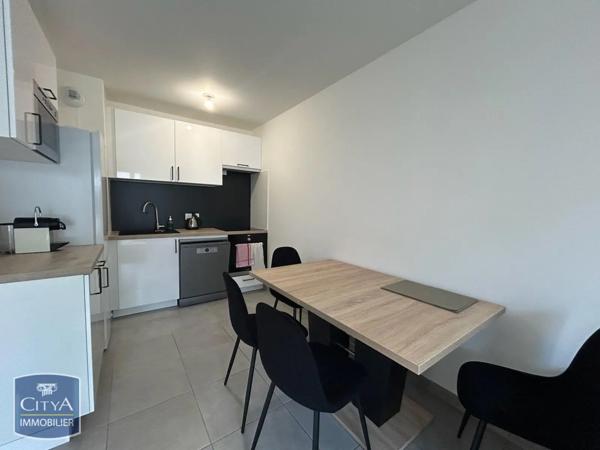 Appartement à louer 2 pièces 44.11m²