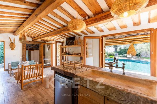 BERGERIE AVEC PISCINE ET VUE MER A PALOMBAGGIA