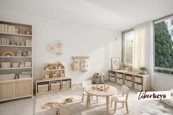 Appartement T4 de 99m² avec loggia fermée - 13002 La Joliette