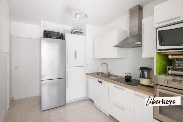 Appartement T4 de 99m² avec loggia fermée - 13002 La Joliette