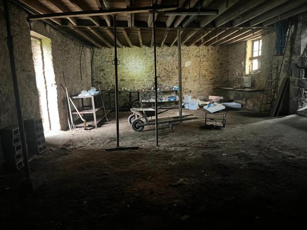 Maison à FYE, 72610 - 6 pièces 165m²