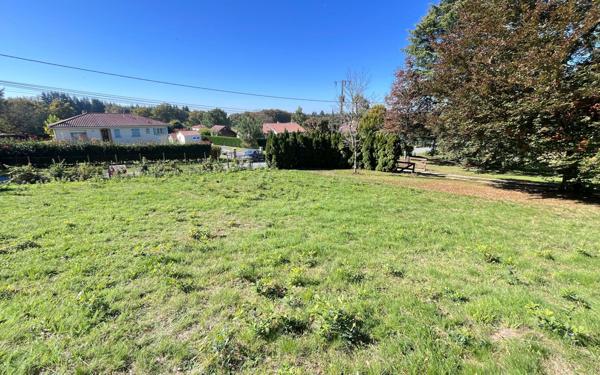 Terrain à vendre    Veyrac