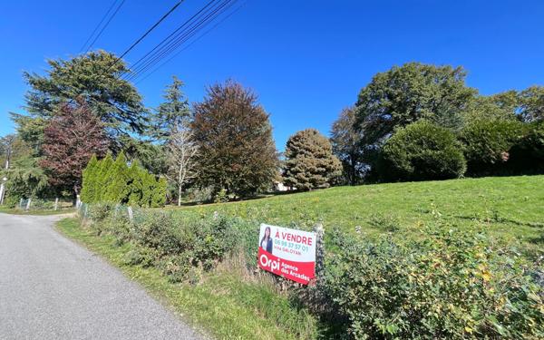 Terrain à vendre    Veyrac