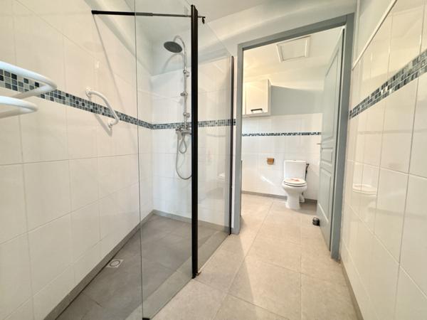 Maison contemporaine avec terrasses et jardin Lédat (47300)