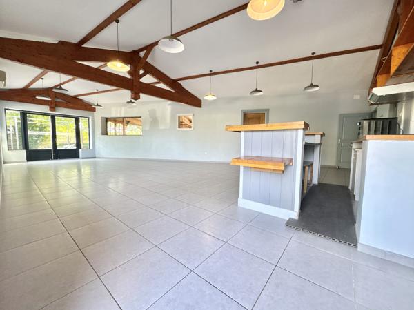 Maison contemporaine avec terrasses et jardin Lédat (47300)