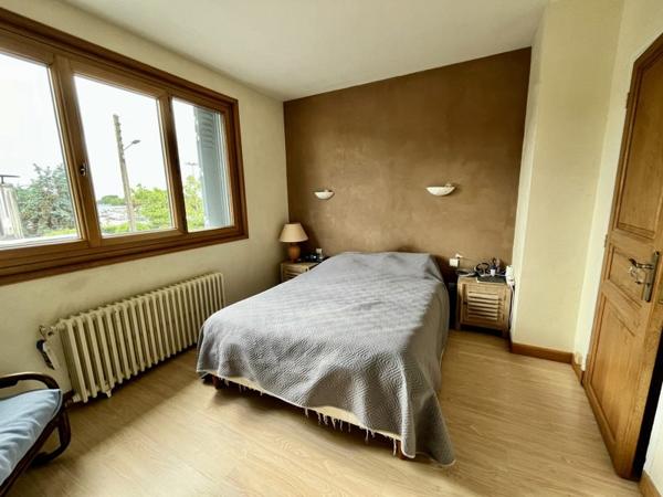 Maison à vendre |  Vierzon |  7 pièces | 151 m²