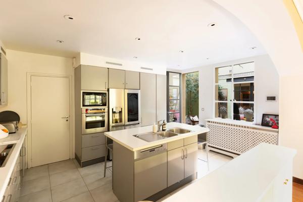 Maison Paris 16e - VICTOR HUGO / BOISSIÈRE