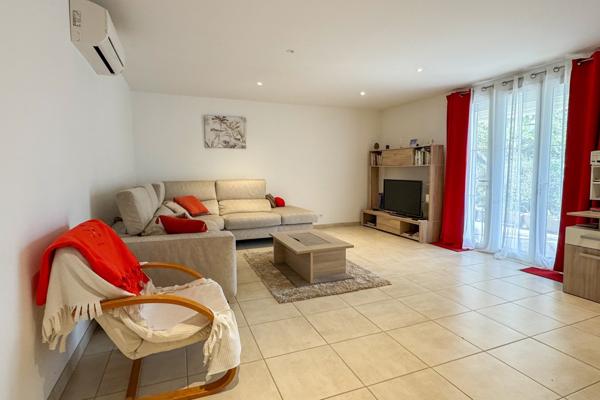 Maison familiale avec piscine à Bernis, aux portes de Nîmes