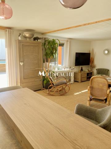 MAISON FAMILIALE ENTIEREMENT RÉNOVÉE - PISCINE & 15 MINUTES A PIED PLAGE ET CENTRE-VILLE -