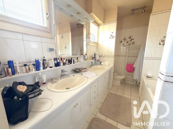 Maison à vendre 9 pièces 282 m² Étiolles
