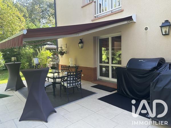 Maison à vendre 9 pièces 282 m² Étiolles