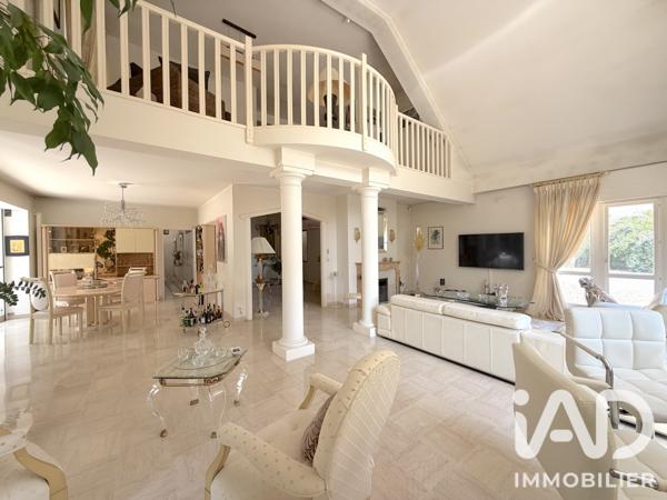 Maison à vendre 9 pièces 282 m² Étiolles