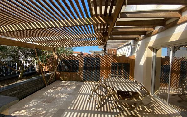 Maison à vendre    4 pièces • 85,48 m2 Biscarrosse