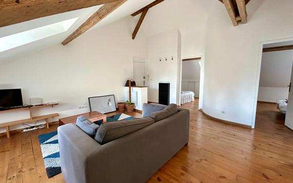 Appartement à vendre    3 pièces • 51,70 m2 Pau