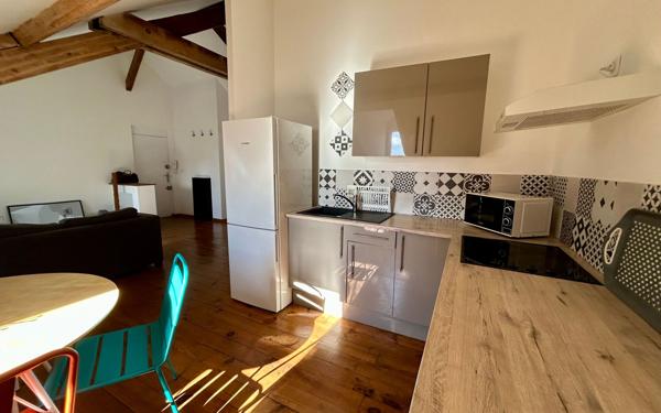 Appartement à vendre    3 pièces • 51,70 m2 Pau