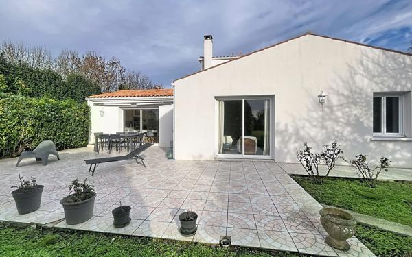 Maison à vendre    4 pièces •  Salles-sur-Mer