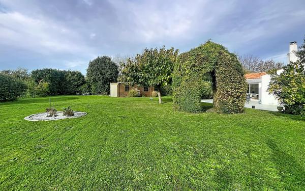 Maison à vendre    4 pièces •  Salles-sur-Mer