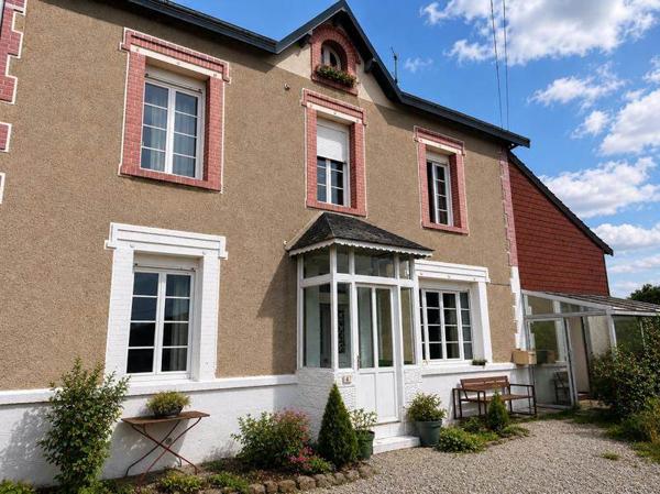 Maison à vendre 218 325 € Mourioux-Vieilleville 9 p 230 m² DPE D