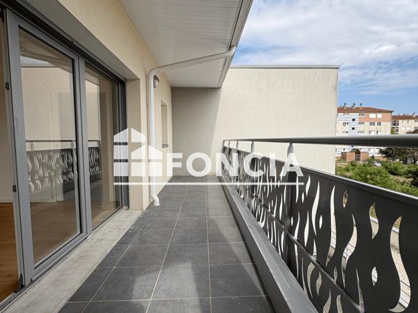 Location Appartement 2 pièces 57.24 m² - BAT A - PORTE 21 Niort 79000