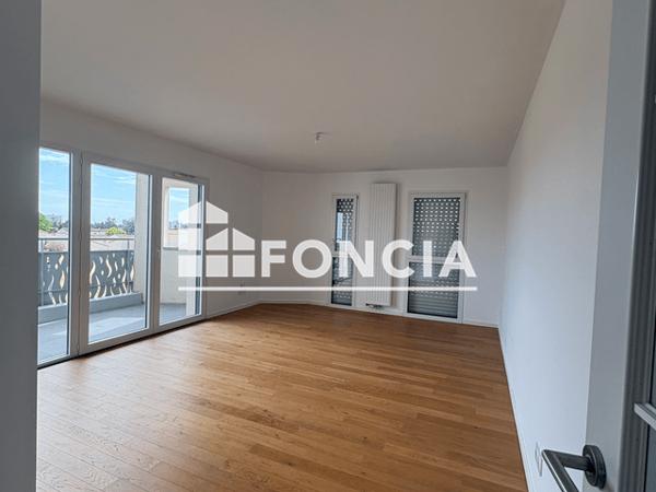 Location Appartement 2 pièces 57.24 m² - BAT A - PORTE 21 Niort 79000